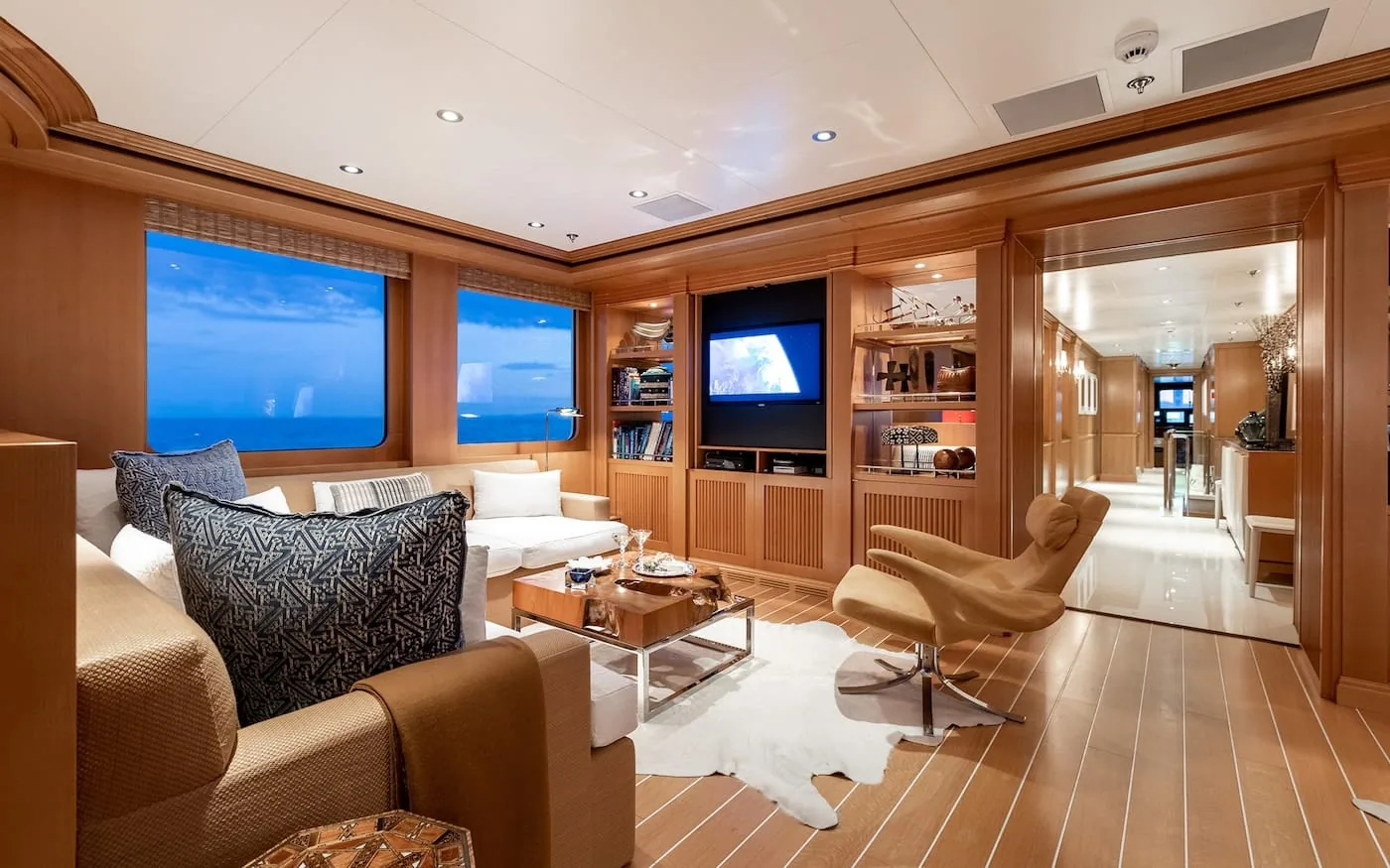 TREEHOUSE - photo 19 location yacht Saint-Tropez