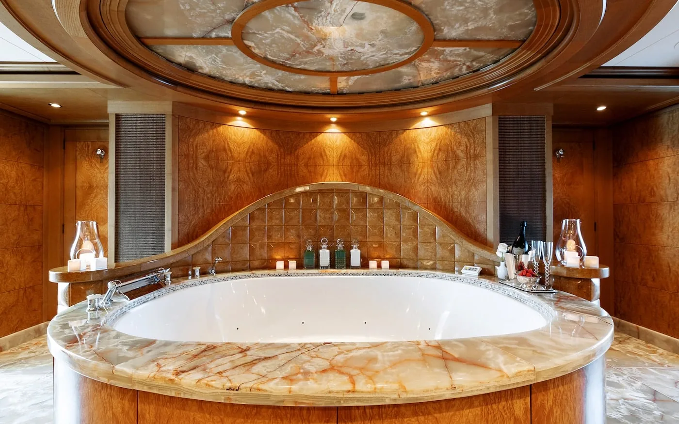 TREEHOUSE - photo 29 location yacht Saint-Tropez