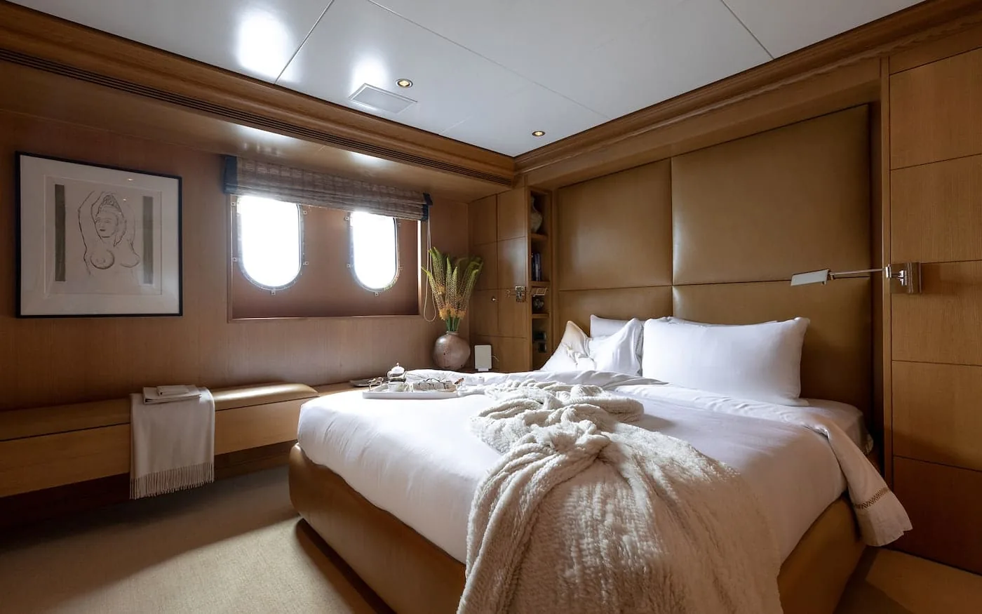 TREEHOUSE - photo 31 location yacht Saint-Tropez