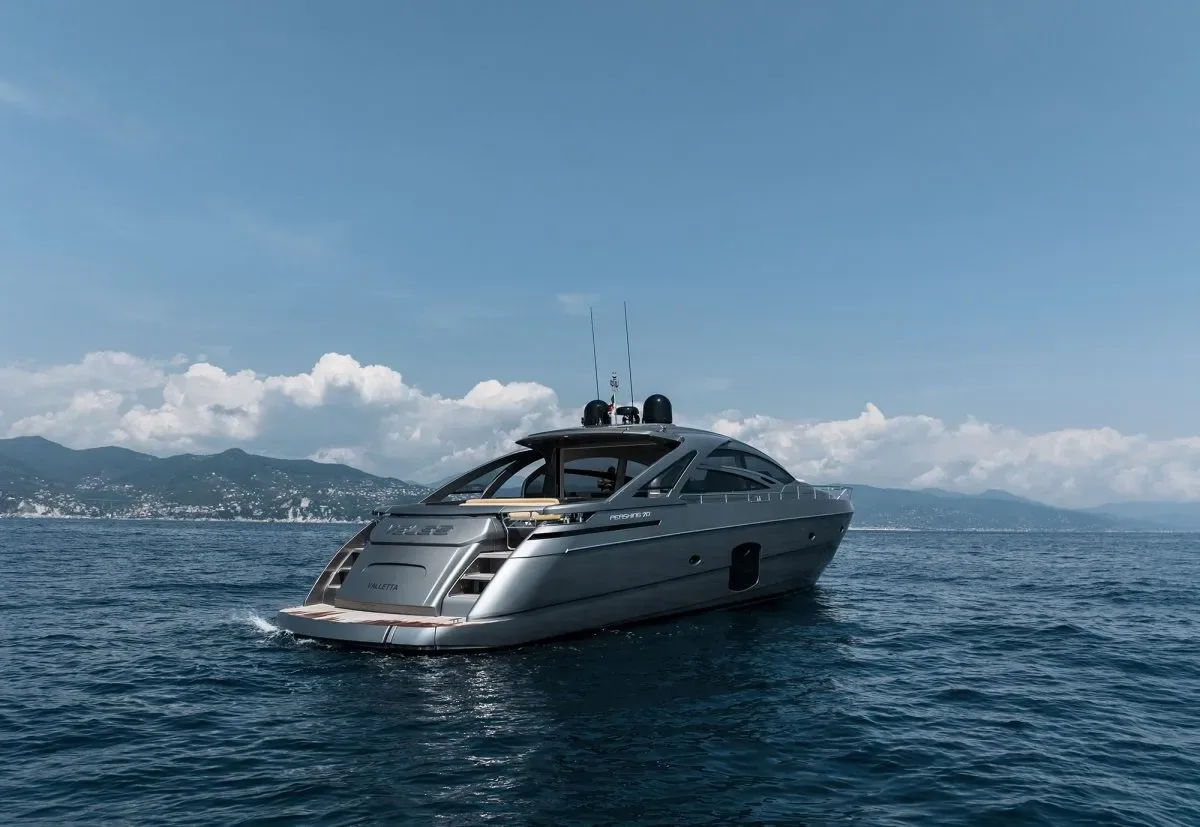 VELES - photo 8 location yacht Saint-Tropez