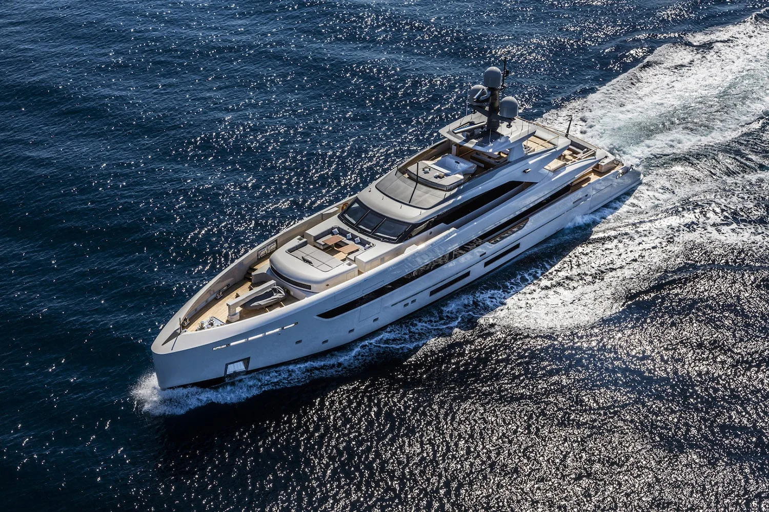 VERTIGE - photo 2 location yacht Saint-Tropez
