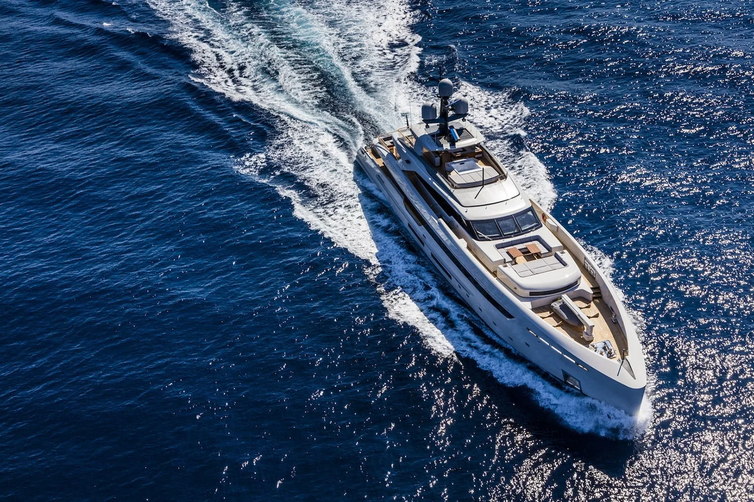 VERTIGE - photo 5 location yacht Saint-Tropez