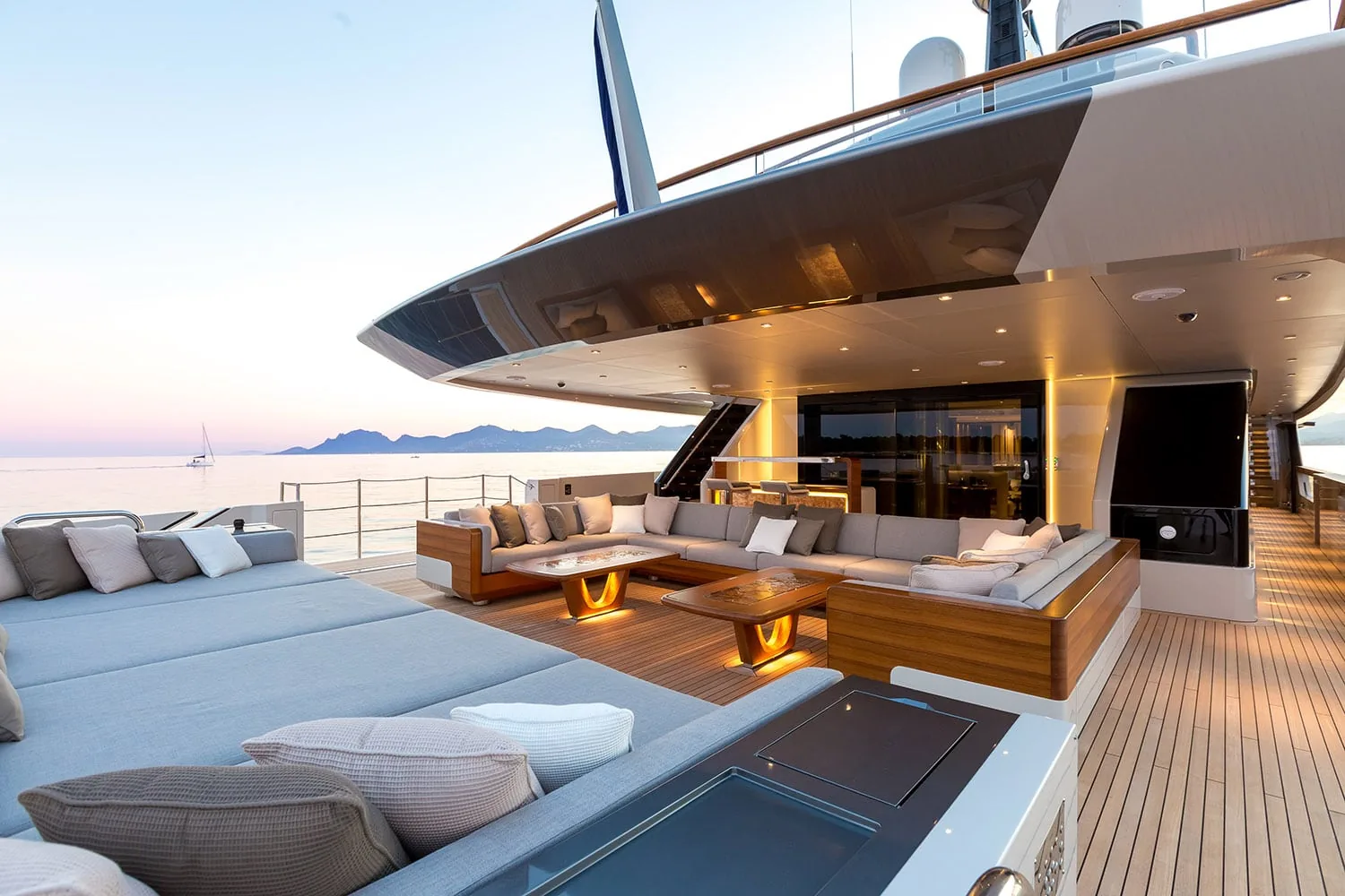 VERTIGE - photo 21 location yacht Saint-Tropez