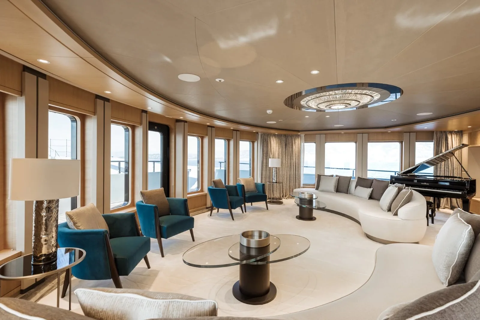 VICTORIOUS - photo 14 location yacht Saint-Tropez