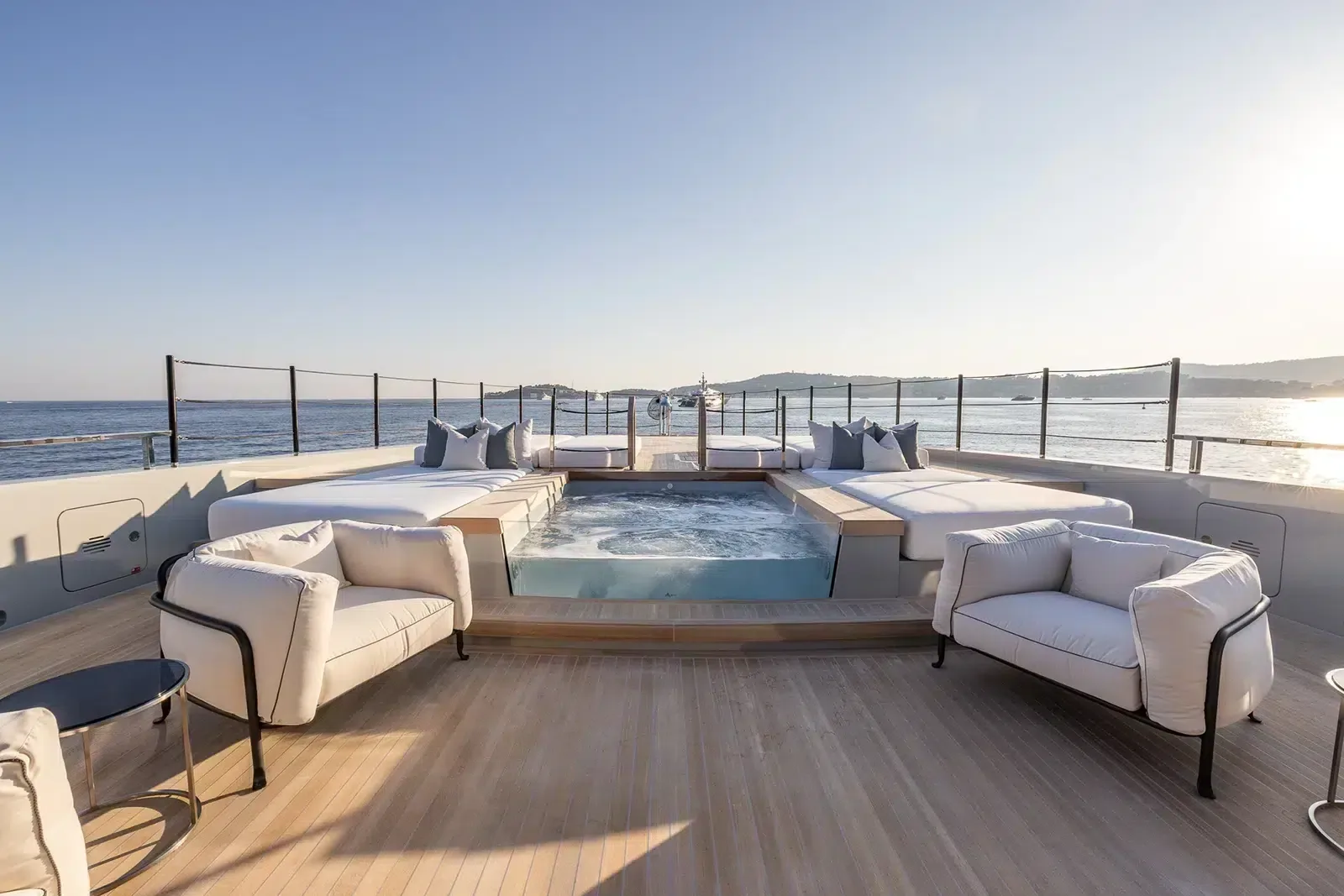 VIRTUOSITY - photo 9 location yacht Saint-Tropez