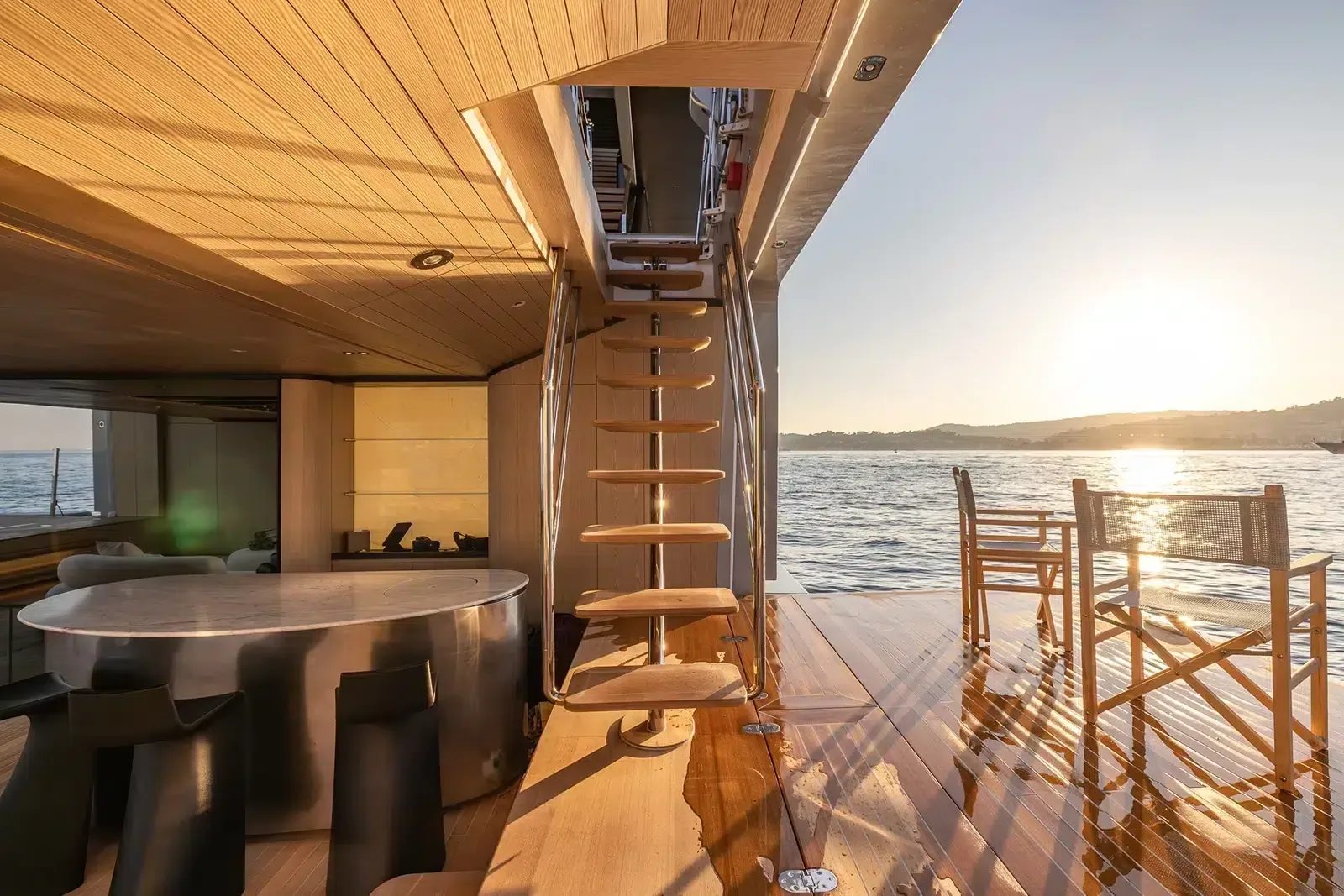VIRTUOSITY - photo 16 location yacht Saint-Tropez