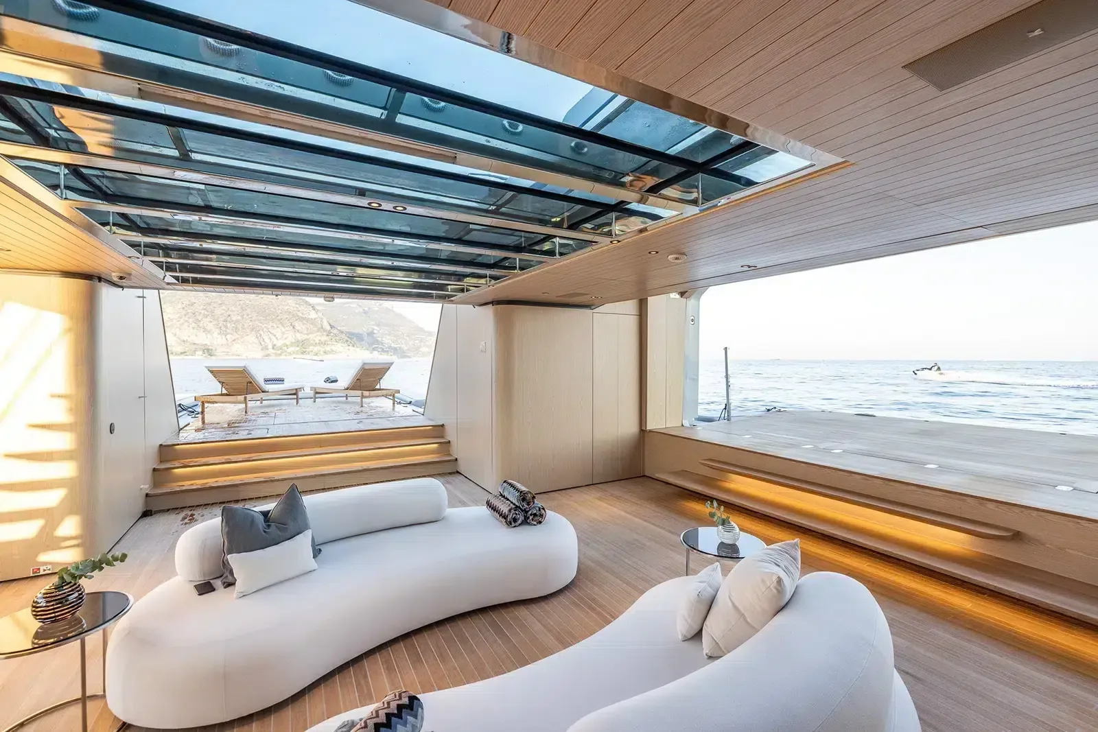 VIRTUOSITY - photo 19 location yacht Saint-Tropez