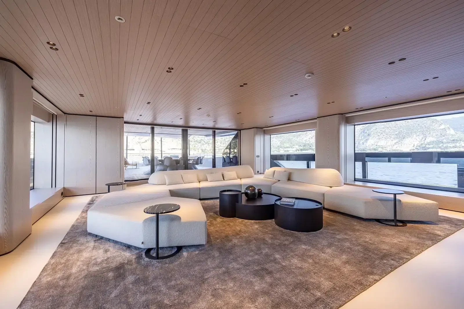 VIRTUOSITY - photo 23 location yacht Saint-Tropez