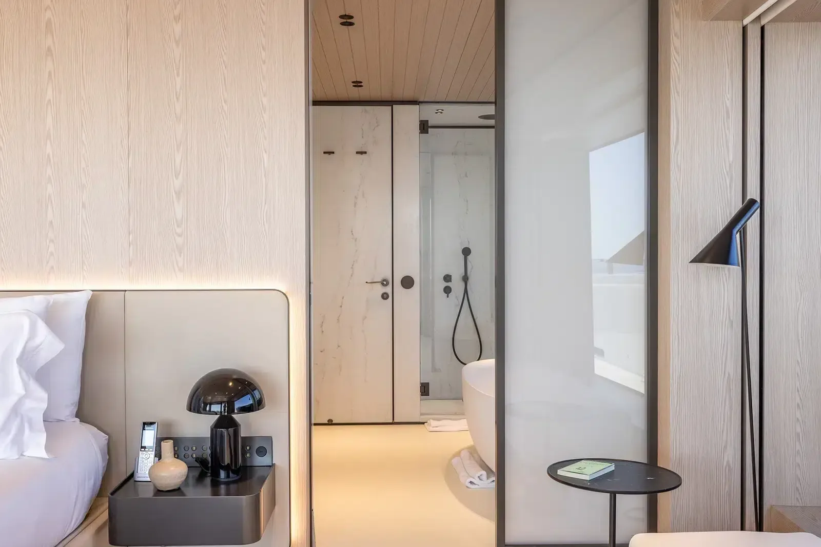 VIRTUOSITY - photo 32 location yacht Saint-Tropez