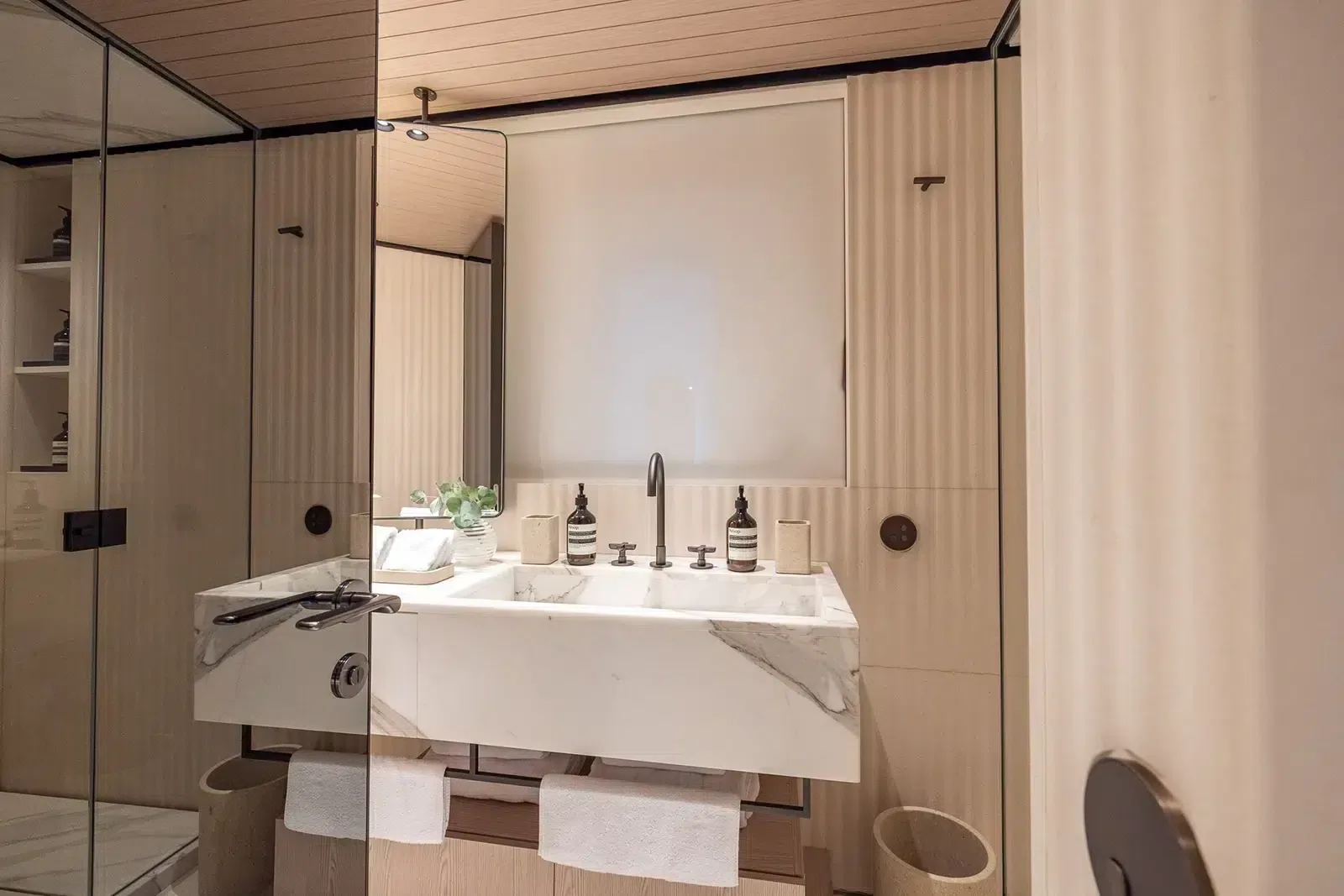 VIRTUOSITY - photo 45 location yacht Saint-Tropez