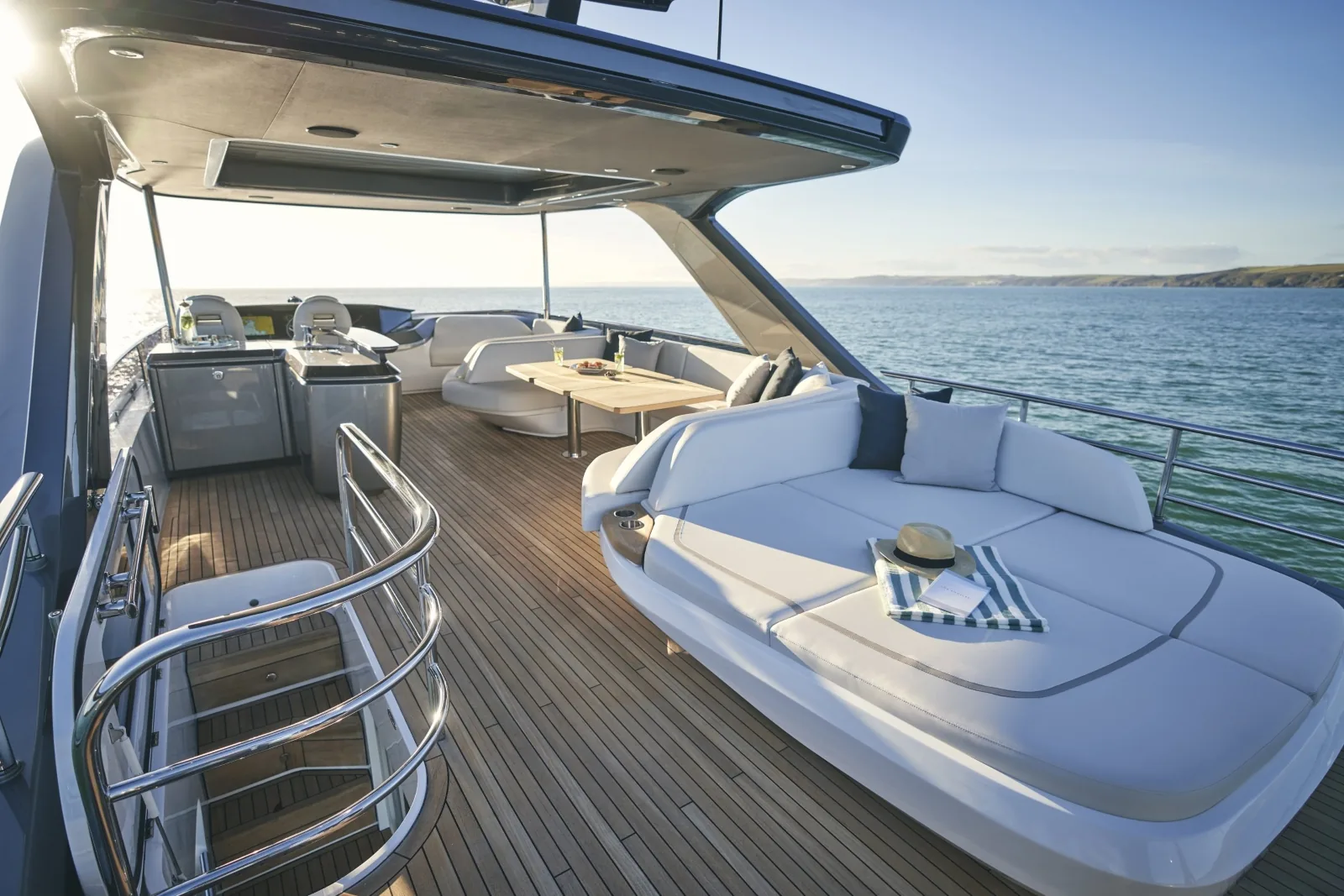 WILJIM V - photo 5 location yacht Saint-Tropez